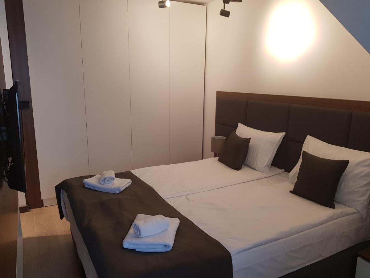 Family Apartmans Harry- Apartmans Of The Apart Hotel & Spa Zoned, Kopaonik - Special Benefit, Children Up To 13 Years Of Age Accompanied By Two Adults Stay For Free-Parking-Breakfast-Pool&Spa Luaran gambar