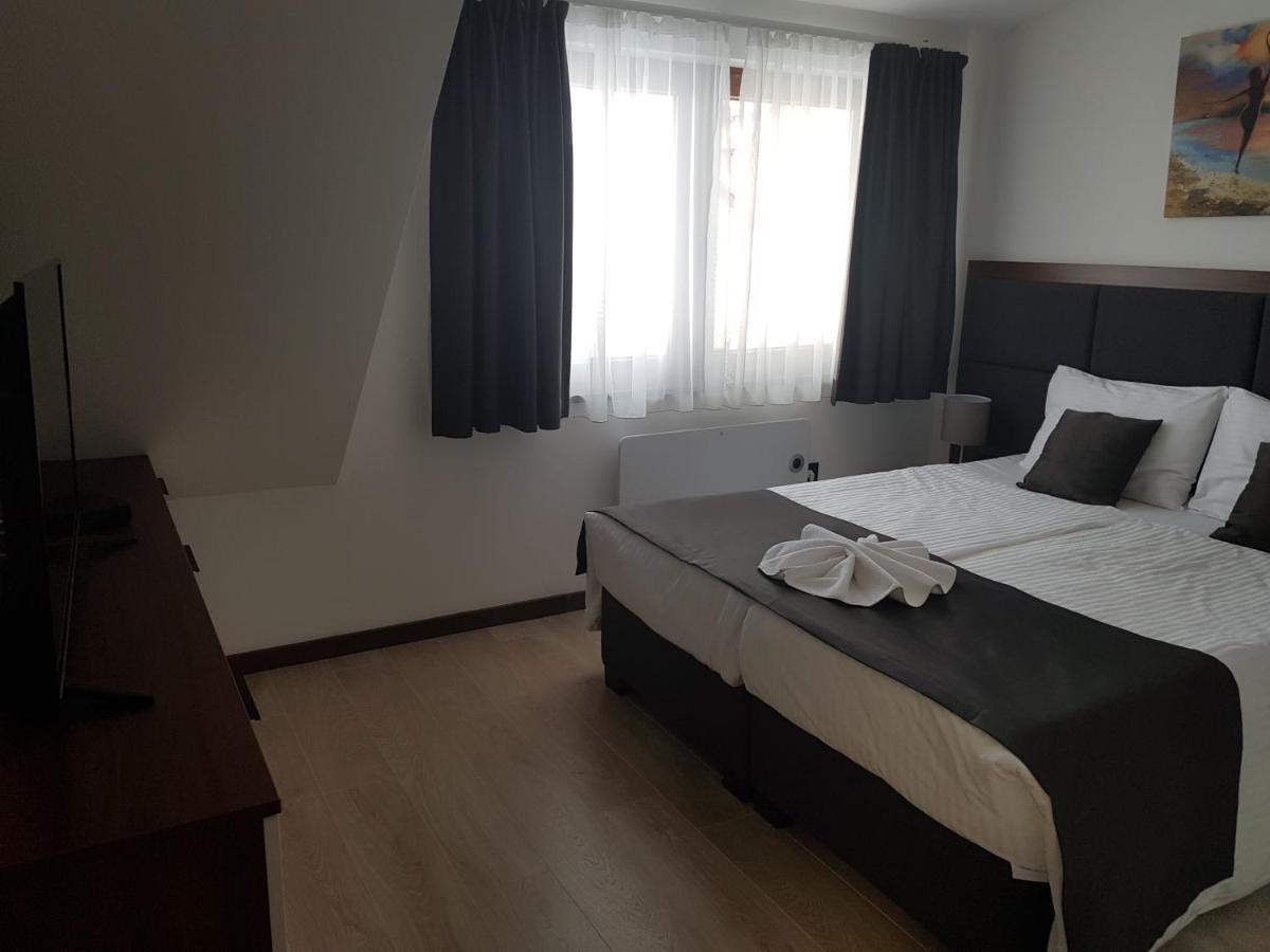 Family Apartmans Harry- Apartmans Of The Apart Hotel & Spa Zoned, Kopaonik - Special Benefit, Children Up To 13 Years Of Age Accompanied By Two Adults Stay For Free-Parking-Breakfast-Pool&Spa Luaran gambar