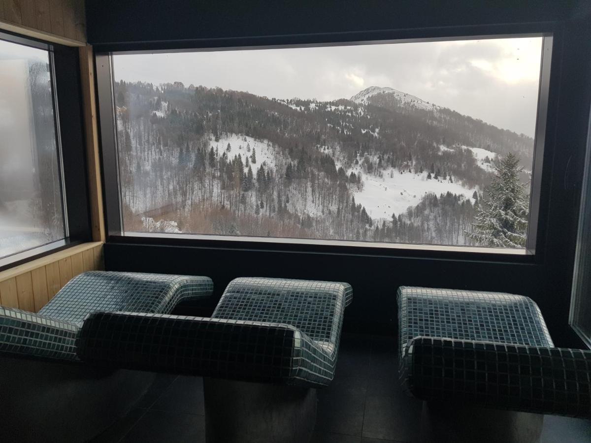 Family Apartmans Harry- Apartmans Of The Apart Hotel & Spa Zoned, Kopaonik - Special Benefit, Children Up To 13 Years Of Age Accompanied By Two Adults Stay For Free-Parking-Breakfast-Pool&Spa Luaran gambar