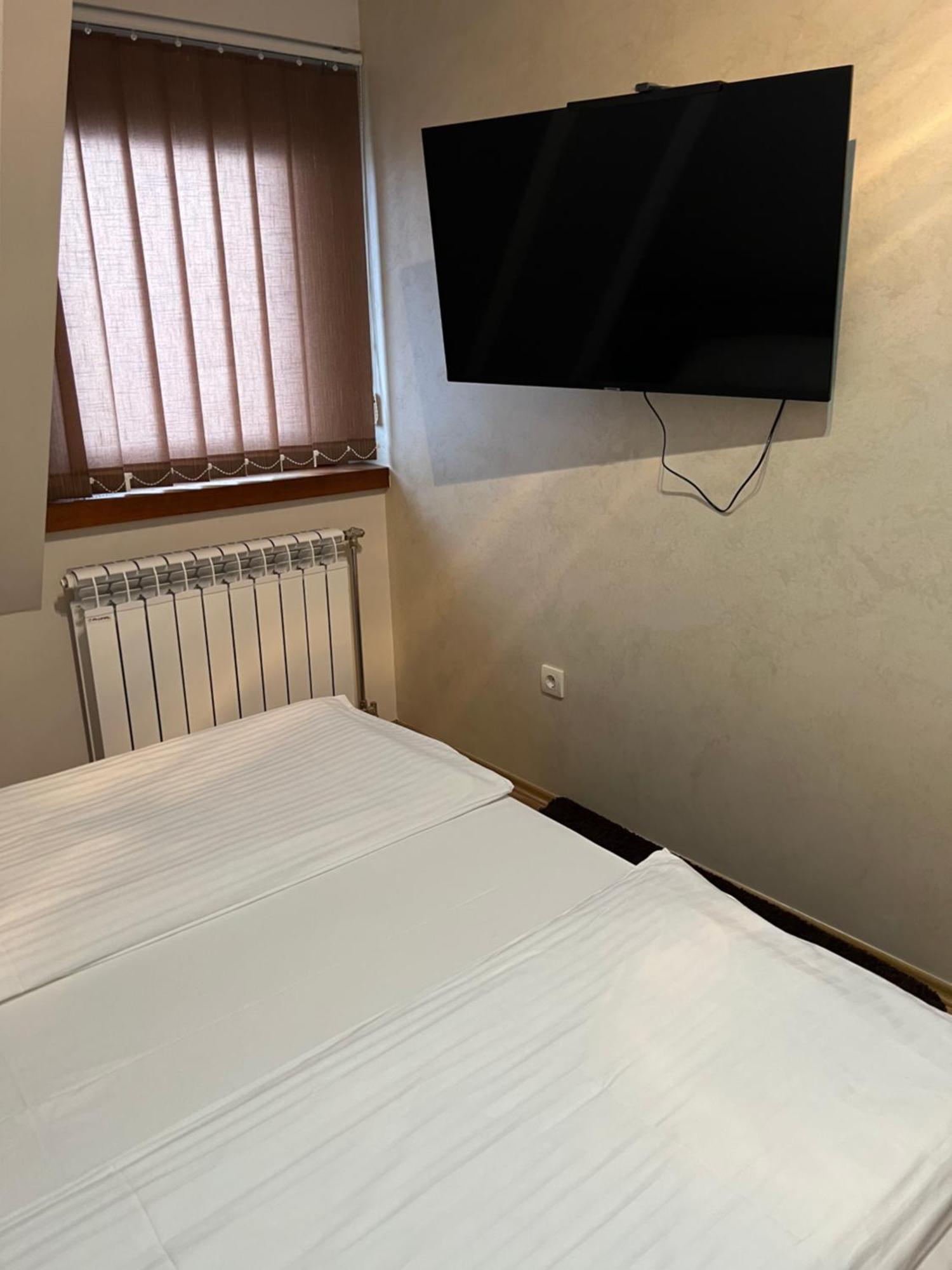 Family Apartmans Harry- Apartmans Of The Apart Hotel & Spa Zoned, Kopaonik - Special Benefit, Children Up To 13 Years Of Age Accompanied By Two Adults Stay For Free-Parking-Breakfast-Pool&Spa Luaran gambar