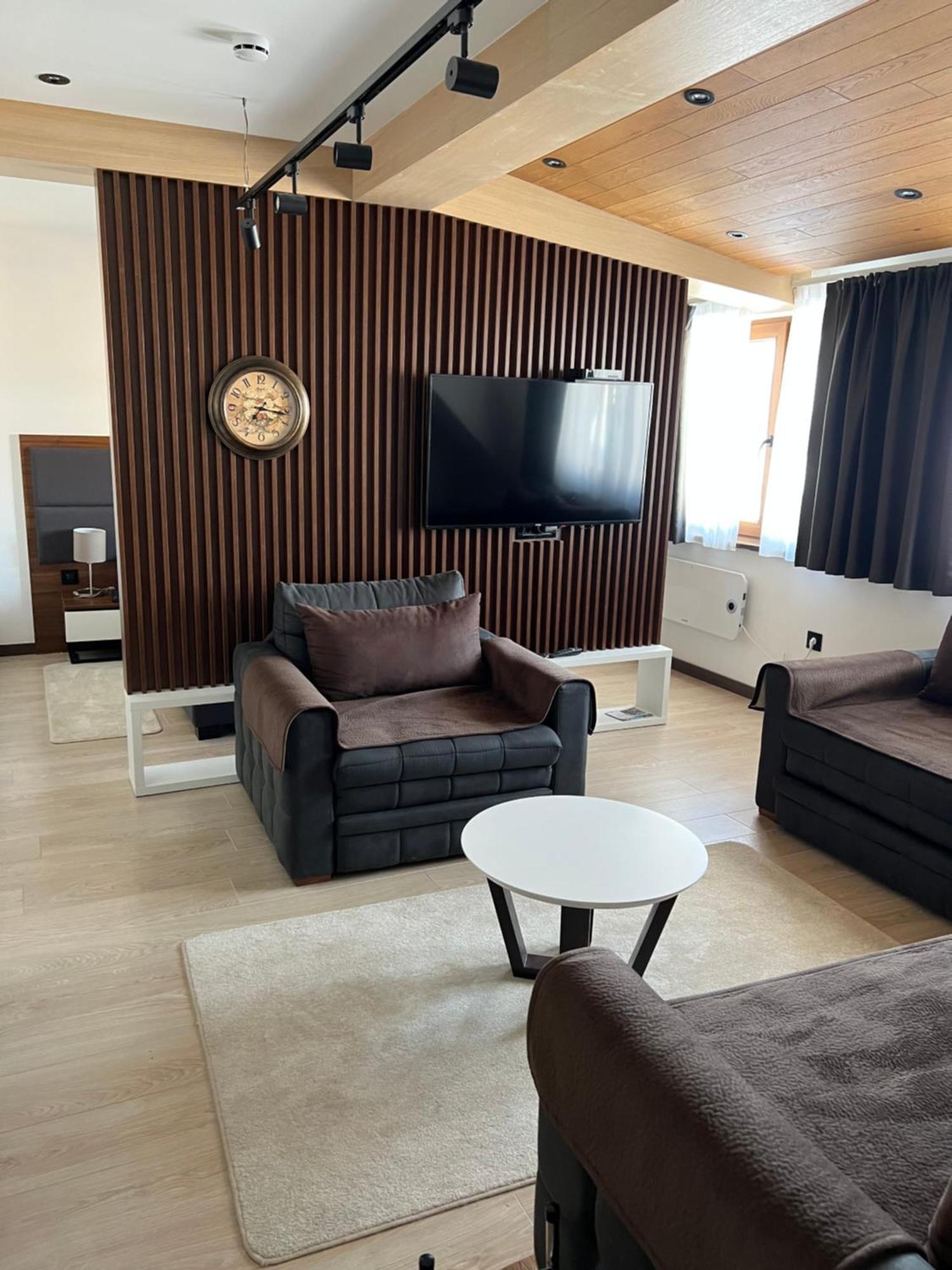 Family Apartmans Harry- Apartmans Of The Apart Hotel & Spa Zoned, Kopaonik - Special Benefit, Children Up To 13 Years Of Age Accompanied By Two Adults Stay For Free-Parking-Breakfast-Pool&Spa Luaran gambar